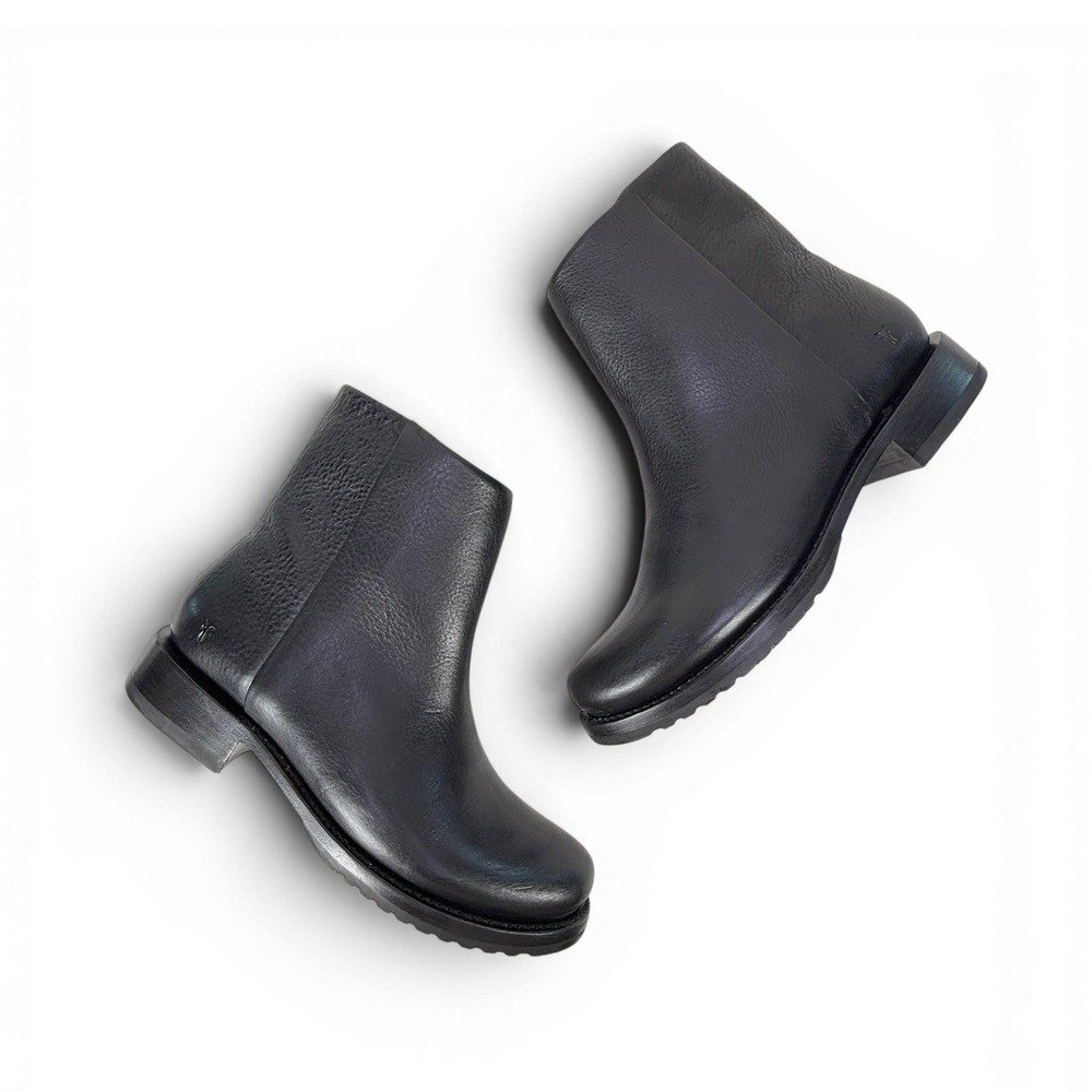 Frye Veronica Inside Zip Ankle Boots Womens 9.5 M Black Leather FR40078 New